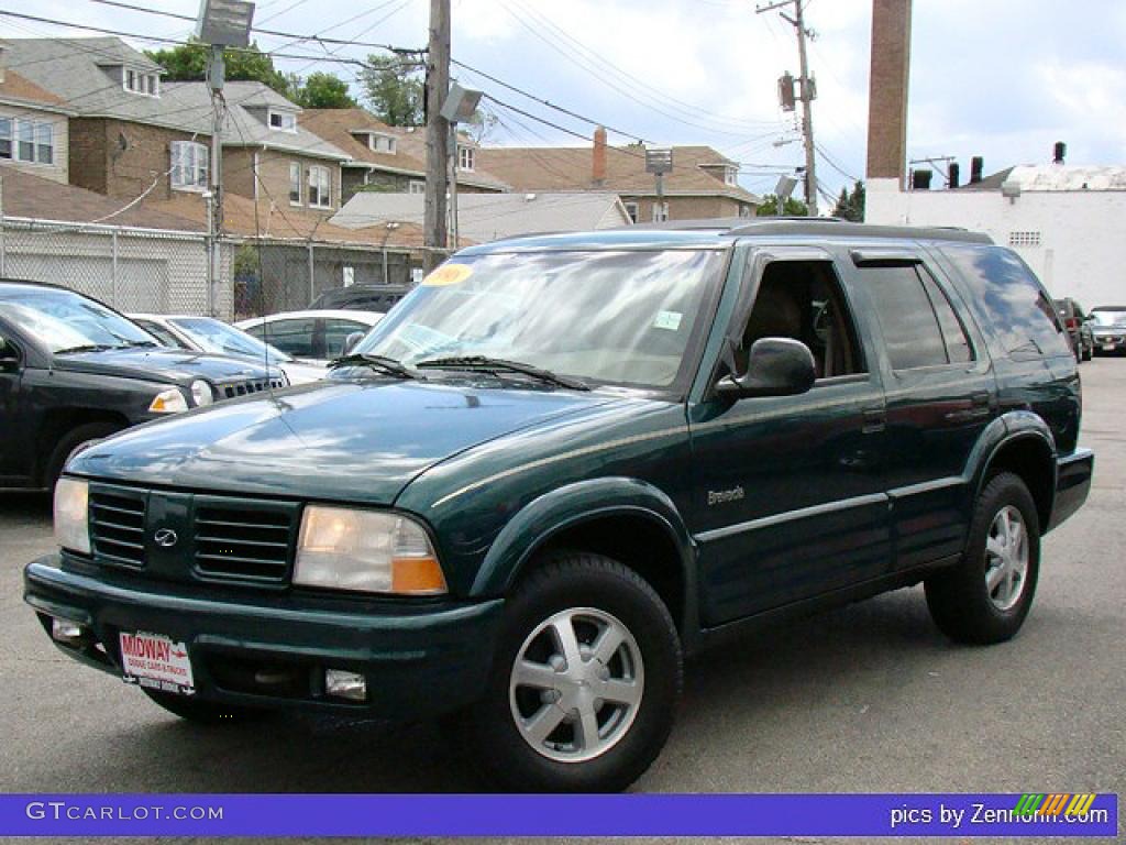 1998 Bravada AWD - Emerald Green Metallic / Light Beige photo #1
