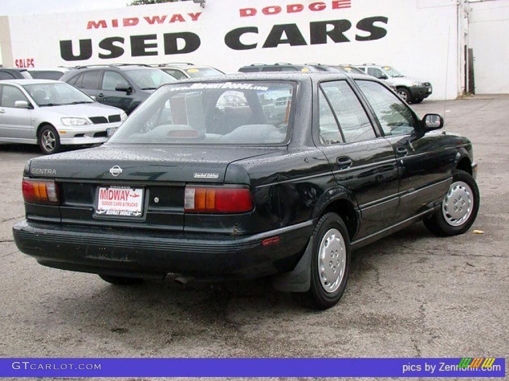 1994 Sentra E Sedan - Black / Gray photo #5