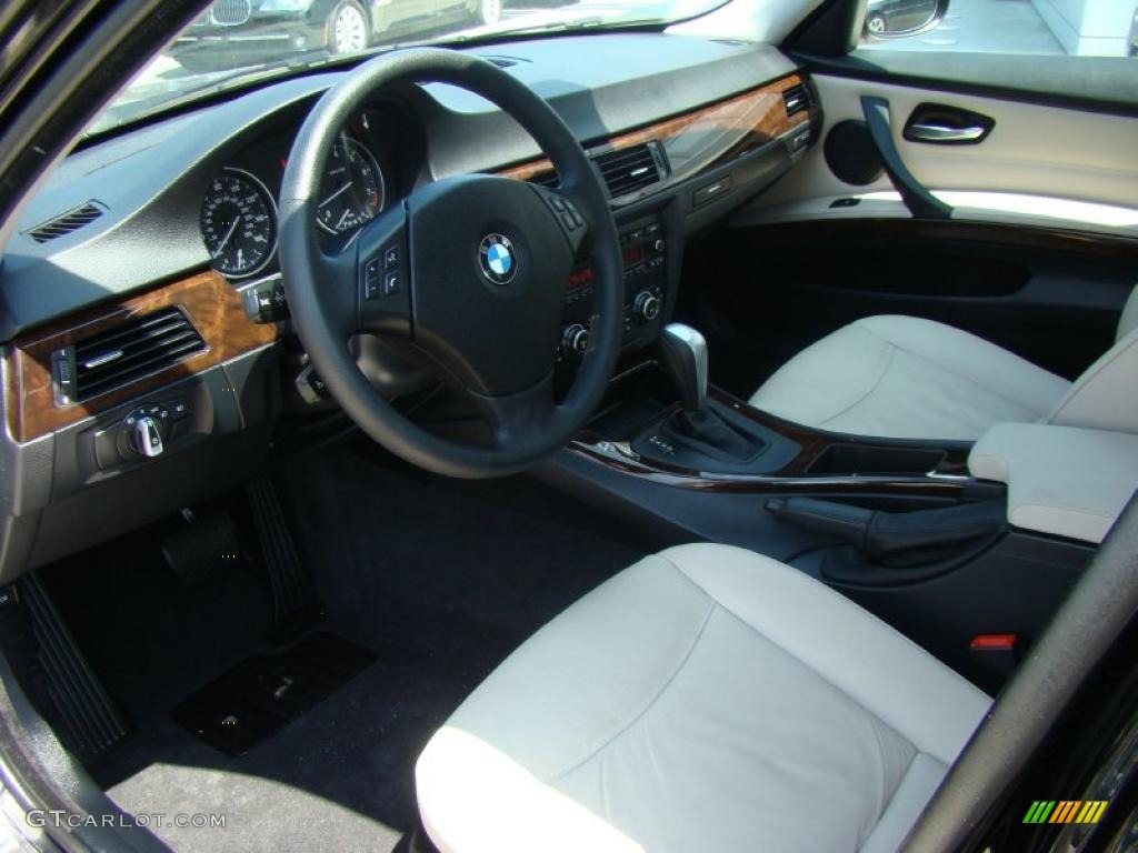 2010 3 Series 328i xDrive Sedan - Jet Black / Oyster/Black Dakota Leather photo #10
