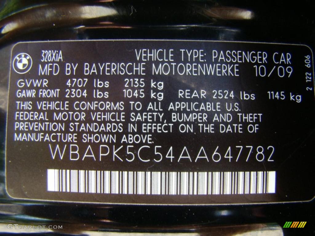 2010 3 Series 328i xDrive Sedan - Jet Black / Oyster/Black Dakota Leather photo #15