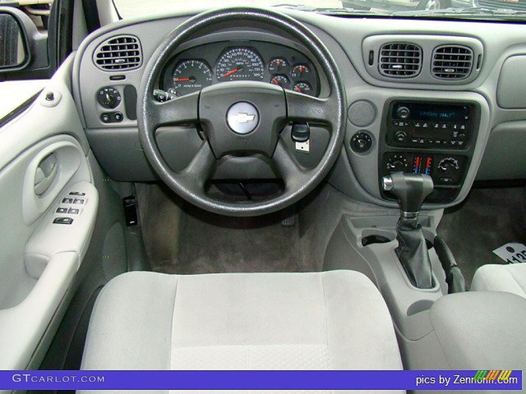 2008 TrailBlazer LS - Dark Cherry Metallic / Light Gray photo #5