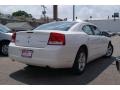 Stone White - Charger SE Photo No. 2