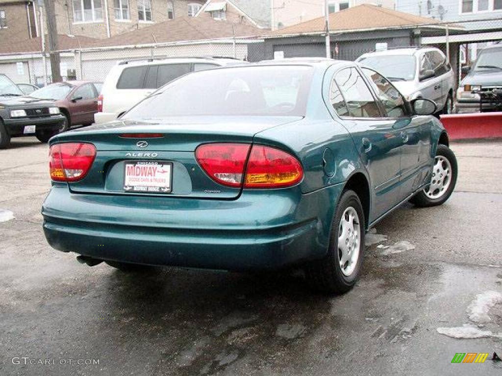 1999 Alero GX Sedan - Jade Green Metallic / Pewter Gray photo #1