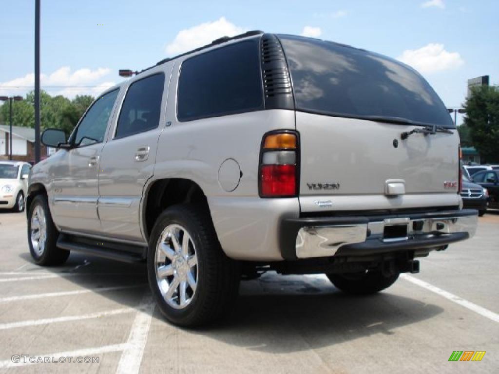 2004 Yukon SLT 4x4 - Silver Birch Metallic / Pewter/Dark Pewter photo #5