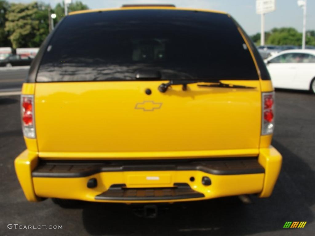 2003 Blazer Xtreme - Yellow / Medium Gray photo #5