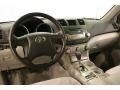 Classic Silver Metallic - Highlander 4WD Photo No. 11
