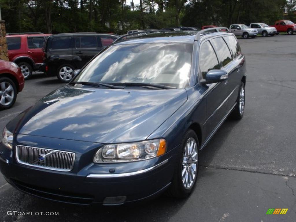 2007 V70 2.5T - Barents Blue Metallic / Taupe/Light Taupe photo #3