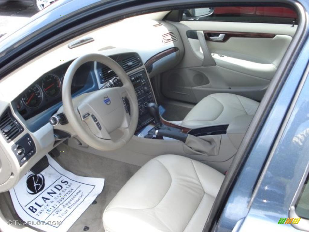 2007 V70 2.5T - Barents Blue Metallic / Taupe/Light Taupe photo #11