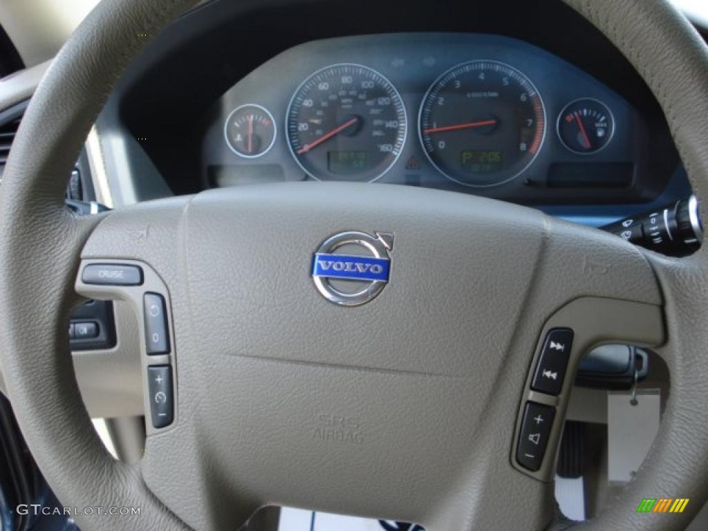 2007 V70 2.5T - Barents Blue Metallic / Taupe/Light Taupe photo #13