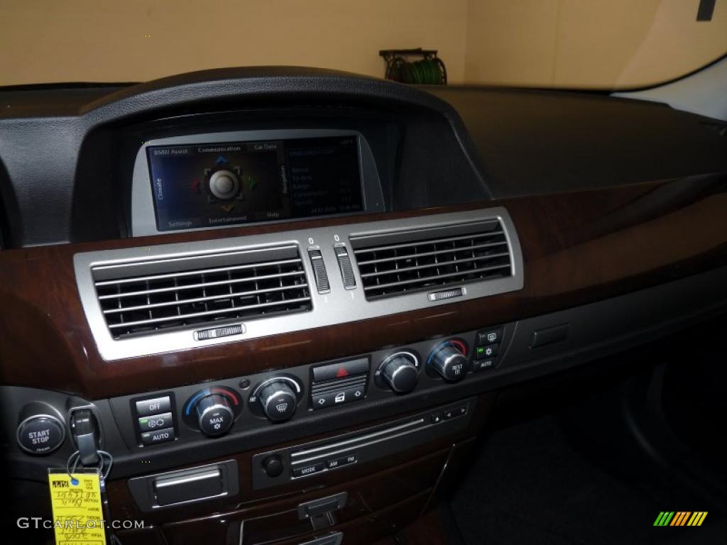 2008 7 Series 750i Sedan - Jet Black / Black photo #30
