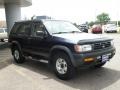 1997 Dark Blue Pearl Nissan Pathfinder SE 4x4  photo #3