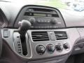 2006 Silver Pearl Metallic Honda Odyssey LX  photo #18