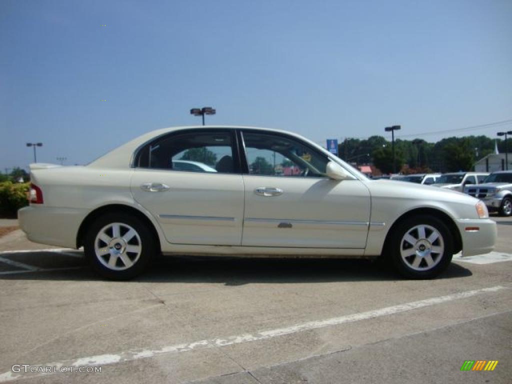 2004 Optima EX - Pearl White / Gray photo #2