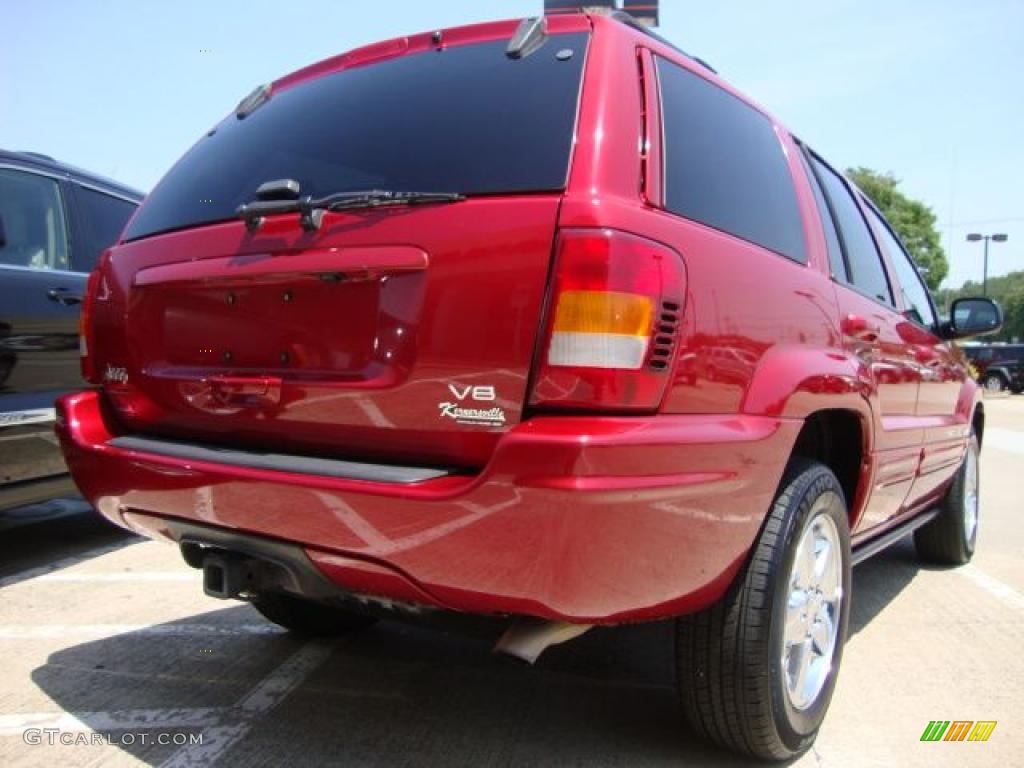 2004 Grand Cherokee Limited 4x4 - Inferno Red Pearl / Dark Slate Gray photo #3