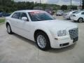 Cool Vanilla White - 300 Touring Photo No. 2