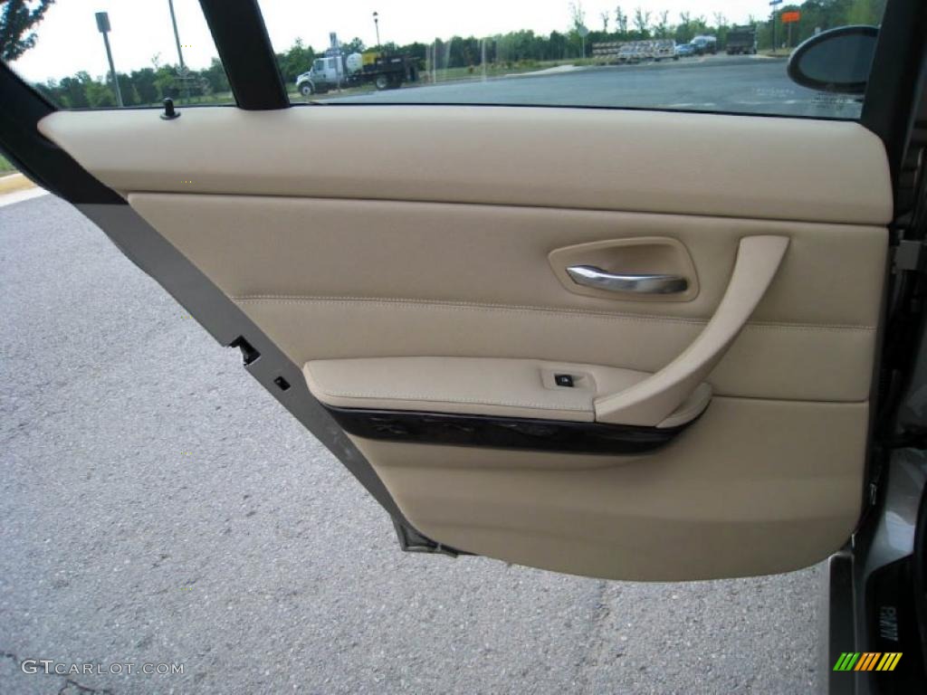 2007 3 Series 328i Sedan - Platinum Bronze Metallic / Beige photo #28