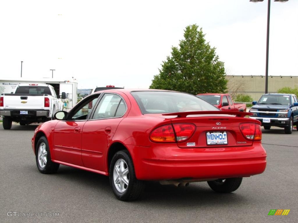 2003 Alero GL Sedan - Bright Red / Neutral photo #11