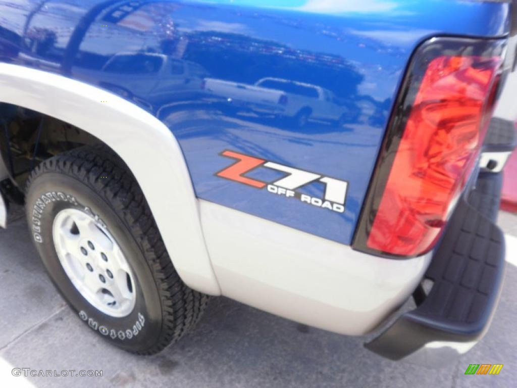 2004 Silverado 1500 Z71 Extended Cab 4x4 - Arrival Blue Metallic / Dark Charcoal photo #2
