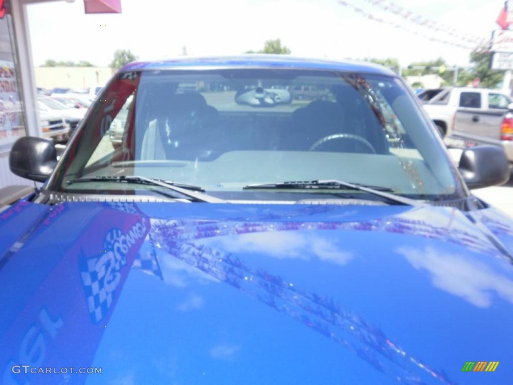2004 Silverado 1500 Z71 Extended Cab 4x4 - Arrival Blue Metallic / Dark Charcoal photo #21
