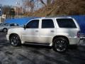 White Diamond - Escalade AWD Photo No. 2