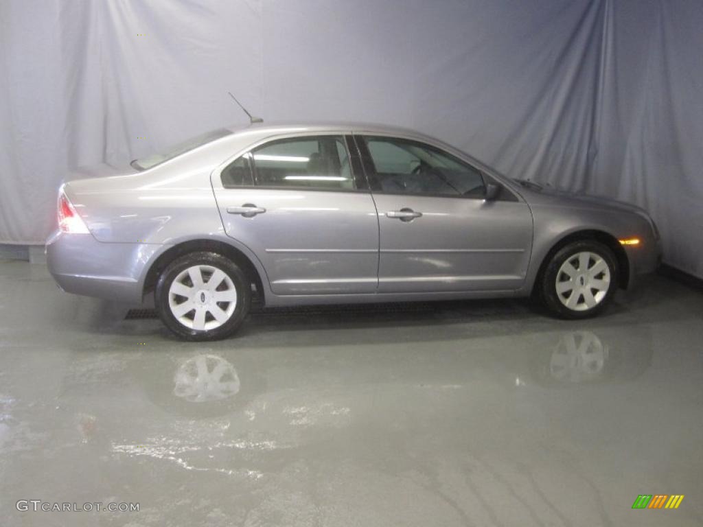 2007 Fusion S - Tungsten Grey Metallic / Light Stone photo #4