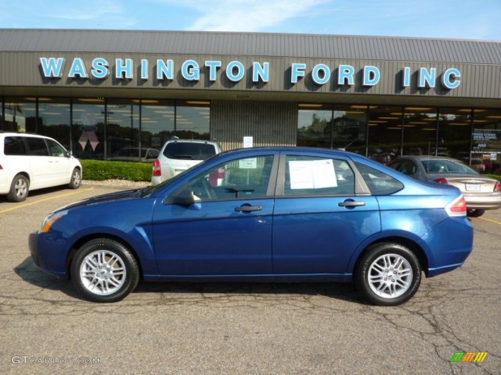 Vista Blue Metallic Ford Focus