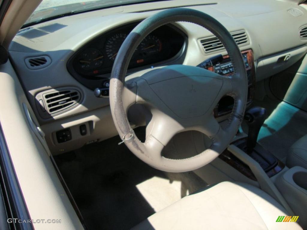 2001 Galant LS V6 - Sherwood Green Pearl / Tan photo #12