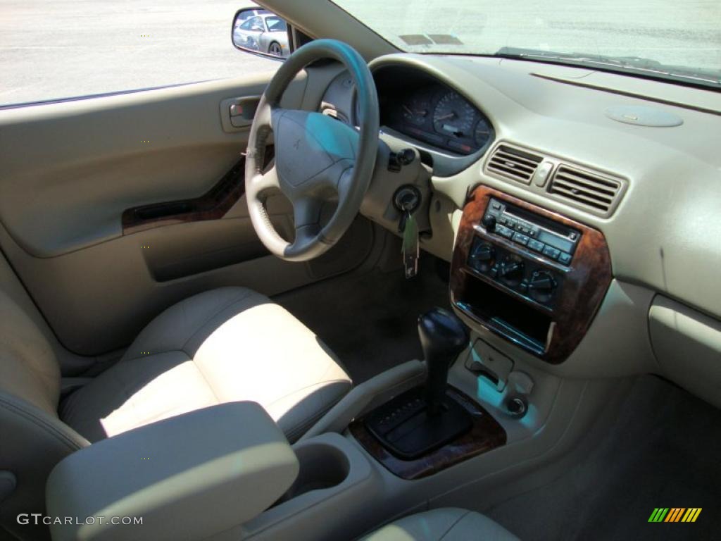 2001 Galant LS V6 - Sherwood Green Pearl / Tan photo #20