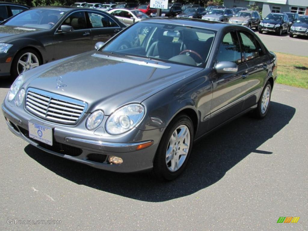 2006 E 350 4Matic Sedan - Flint Grey Metallic / Charcoal photo #2