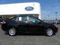 Ebony Black - Focus SE Sedan Photo No. 2