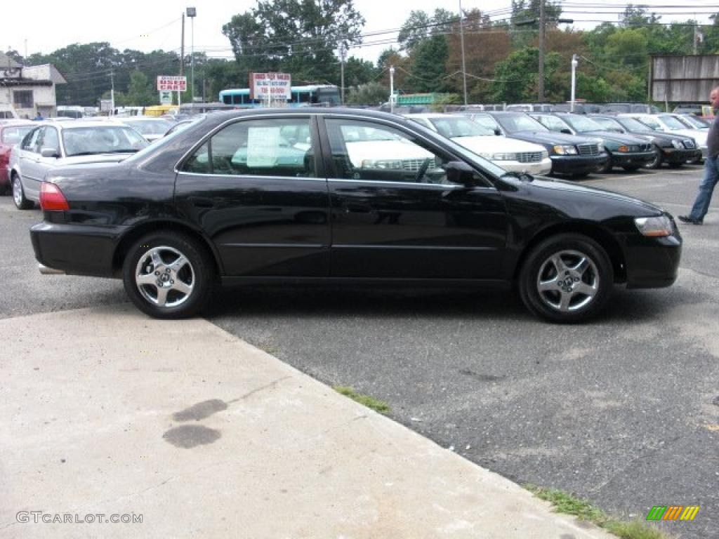 1999 Accord LX Sedan - Flamenco Black Pearl / Gray photo #6