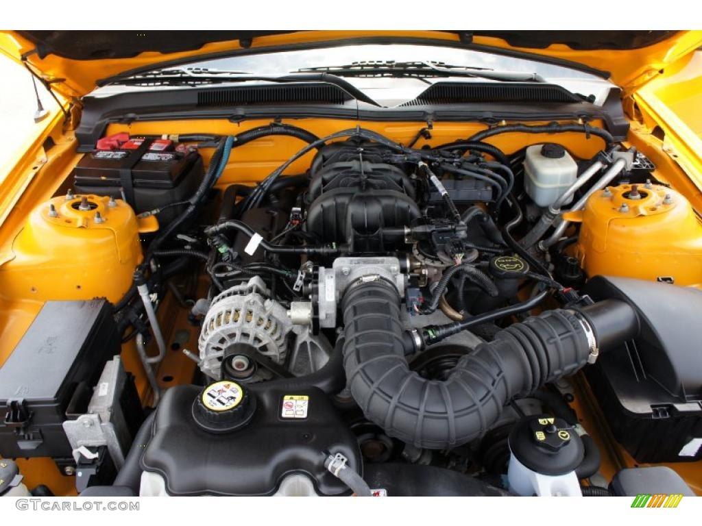 2007 Mustang V6 Premium Coupe - Grabber Orange / Dark Charcoal photo #20