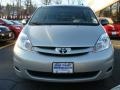 2009 Silver Shadow Pearl Toyota Sienna LE  photo #2