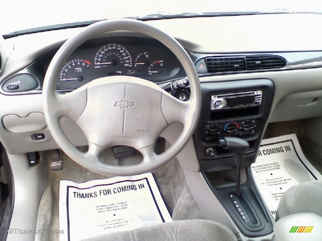 2001 Malibu Sedan - Medium Bronzemist Metallic / Neutral photo #7