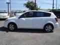 2003 Frost White Pontiac Vibe   photo #2