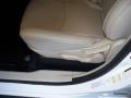 Diamond White Pearl - Outlander SE 4WD Photo No. 7