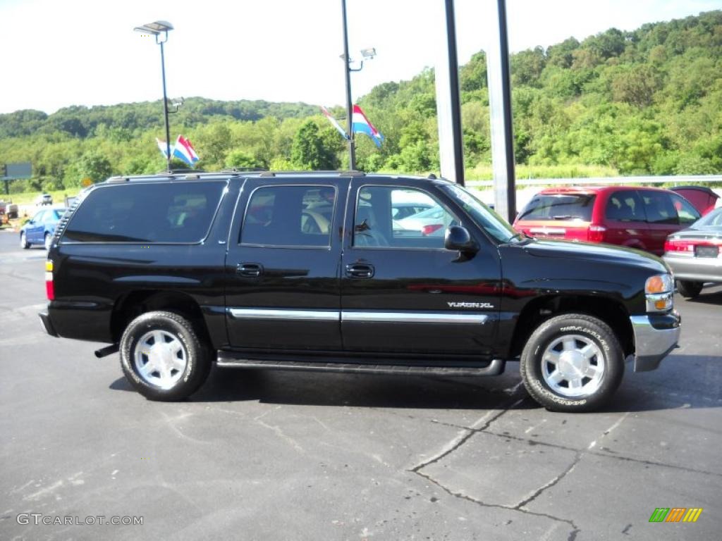 2004 Yukon XL 1500 SLT 4x4 - Onyx Black / Pewter/Dark Pewter photo #4