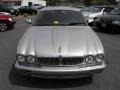 Topaz Metallic - XJ Vanden Plas Photo No. 2