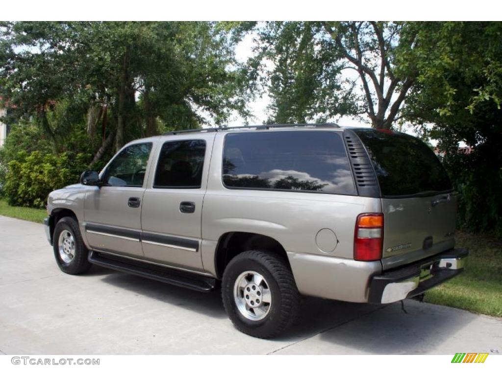 2003 Suburban 1500 LT 4x4 - Light Pewter Metallic / Gray/Dark Charcoal photo #6