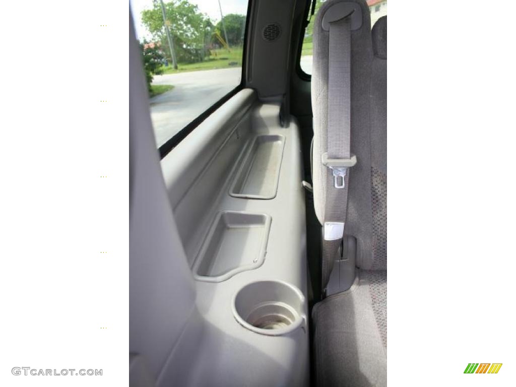 2003 Suburban 1500 LT 4x4 - Light Pewter Metallic / Gray/Dark Charcoal photo #54