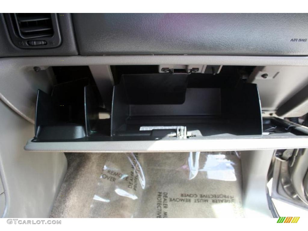 2003 Suburban 1500 LT 4x4 - Light Pewter Metallic / Gray/Dark Charcoal photo #70