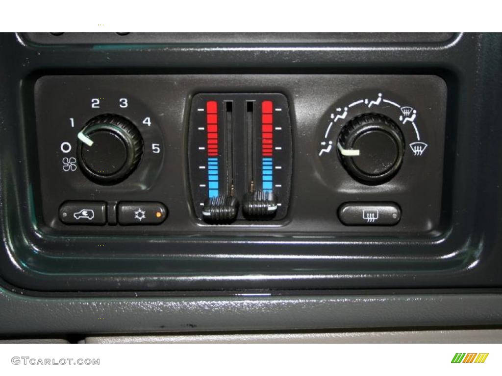 2003 Suburban 1500 LT 4x4 - Light Pewter Metallic / Gray/Dark Charcoal photo #89