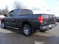 2005 Smoke Gray Nissan Titan SE King Cab 4x4  photo #3