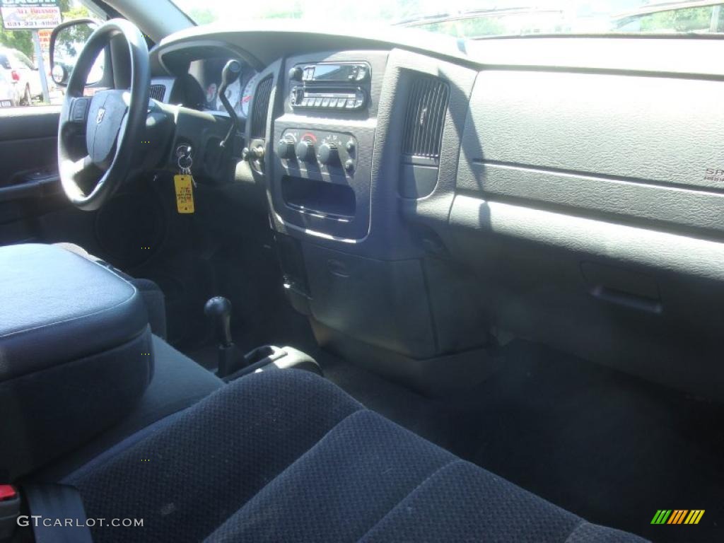2004 Ram 1500 SLT Quad Cab 4x4 - Patriot Blue Pearl / Dark Slate Gray photo #12