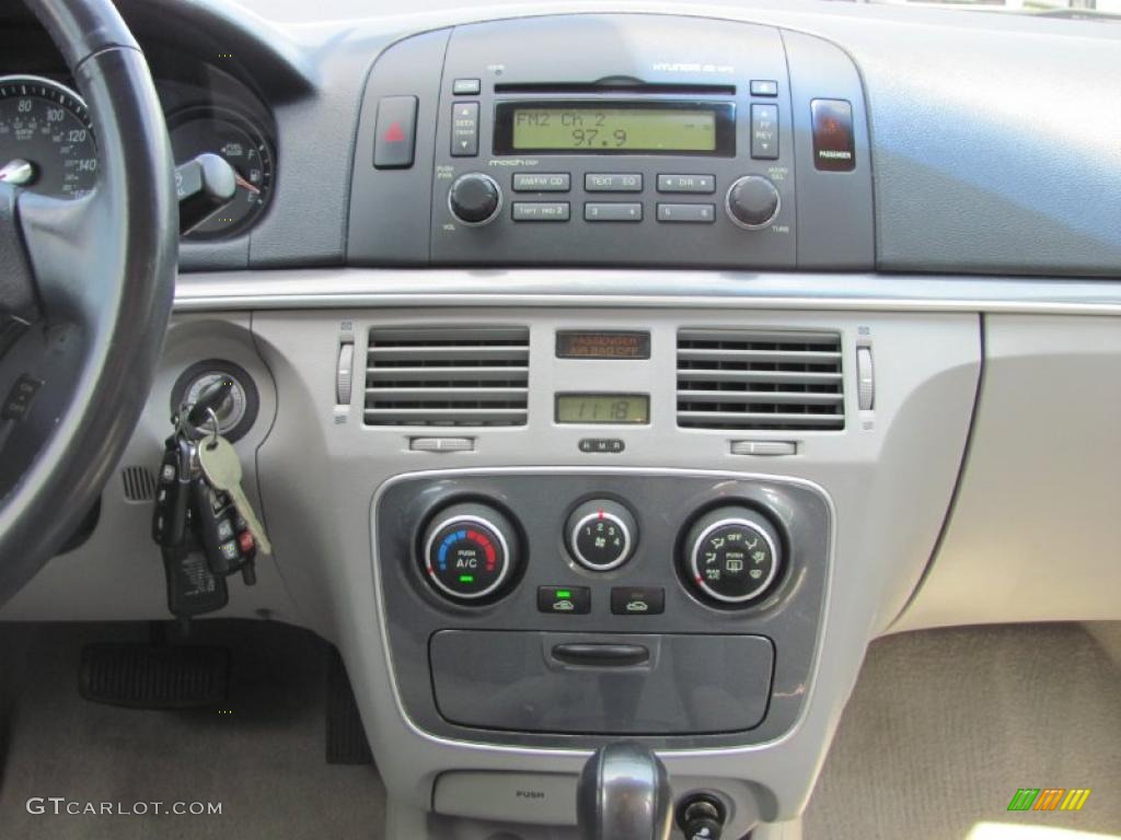 2006 Sonata LX V6 - Silver Blue Metallic / Gray photo #6