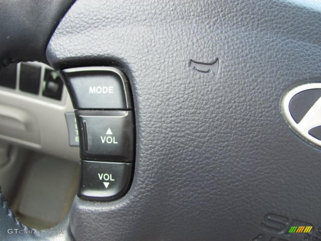 2006 Sonata LX V6 - Silver Blue Metallic / Gray photo #24