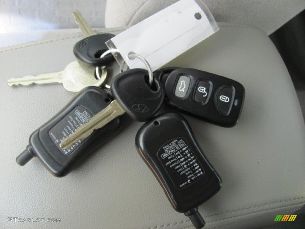 2006 Sonata LX V6 - Silver Blue Metallic / Gray photo #27