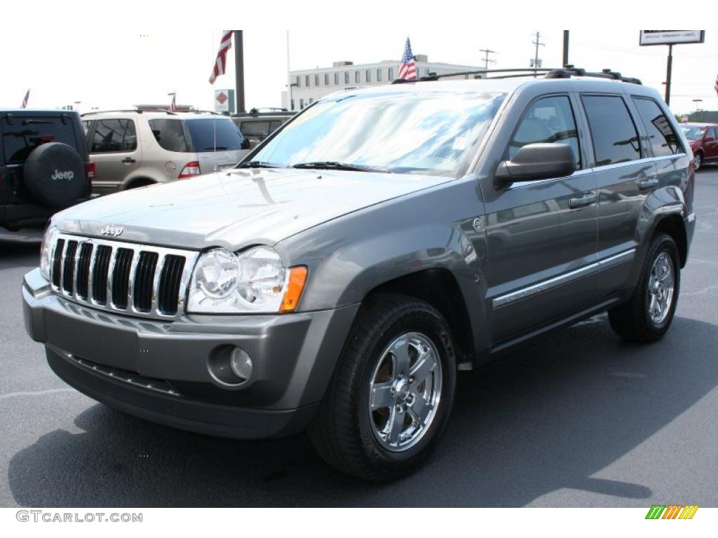2007 Grand Cherokee Limited 4x4 - Mineral Gray Metallic / Dark Khaki/Light Graystone photo #1