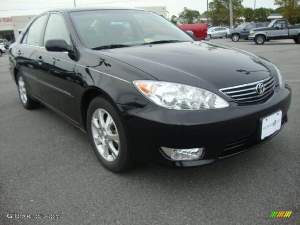 2006 Camry XLE - Black / Taupe photo #7