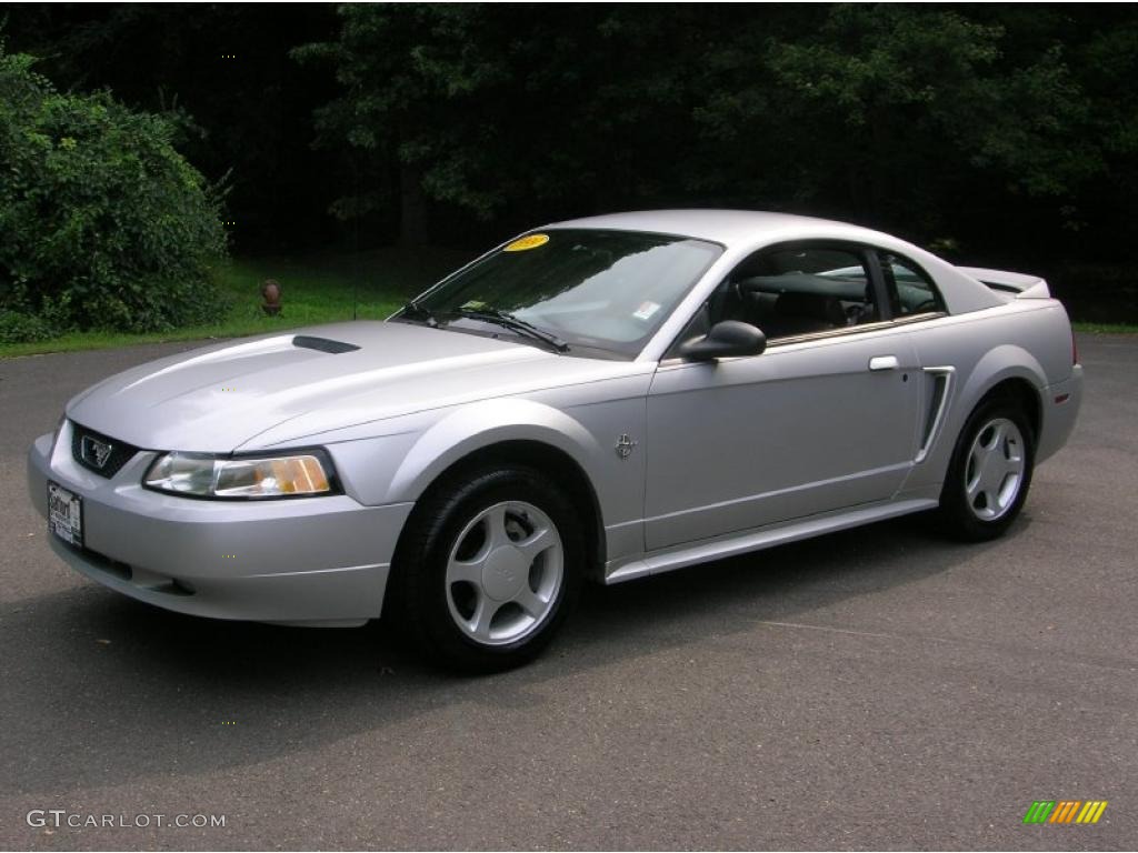 1999 Mustang GT Coupe - Silver Metallic / Dark Charcoal photo #1